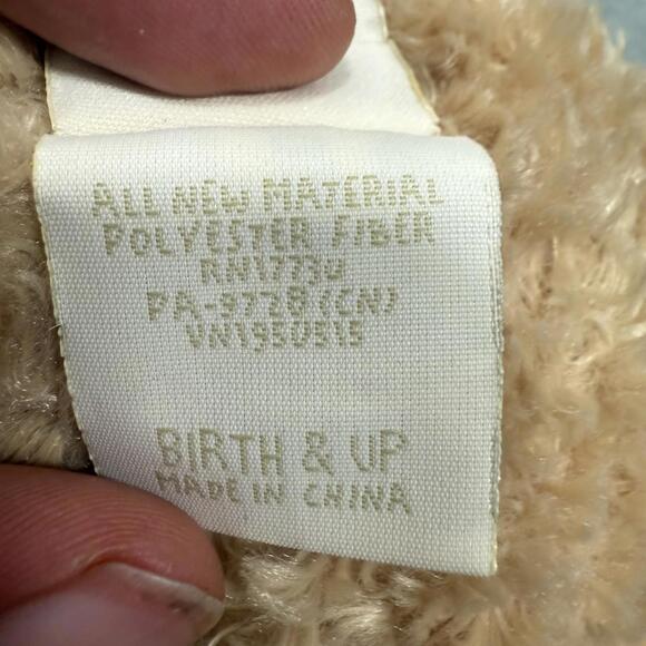 Disney Classic Winnie The Pooh Bear Musical Brown Plush Works 12/06 RN# 1773 - Picture 3 of 5